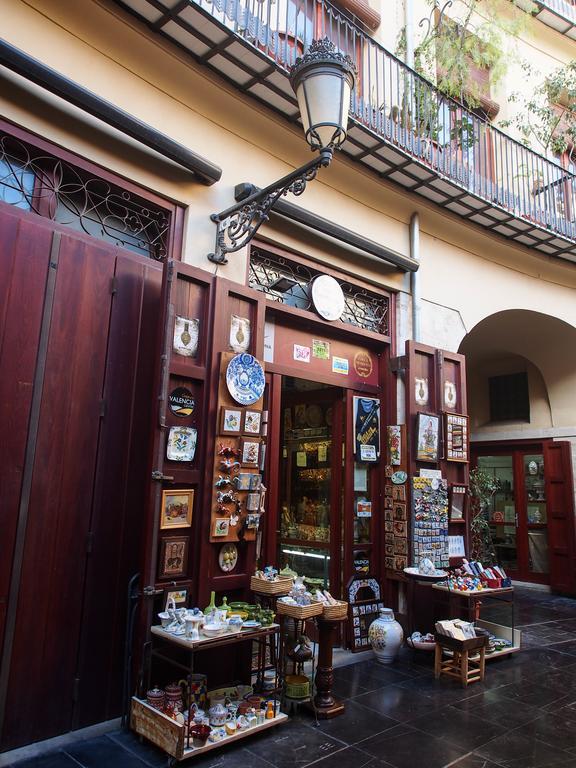 Apartament Singularstays Plaza Redonda Walencja